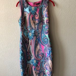 Sleeveless multi print dress